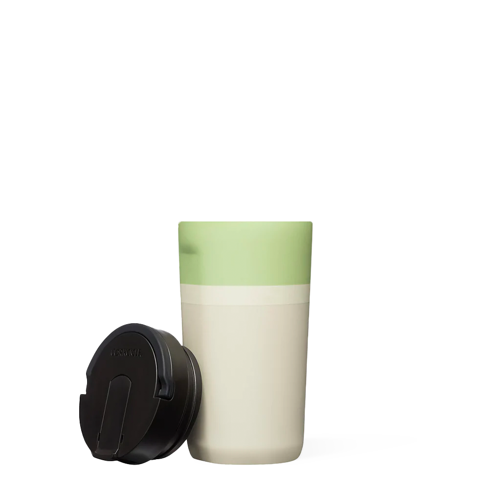star-warstm-kids-cup-z9 0b29a0bde323--grogu-kids-cup-product-lid-off.png