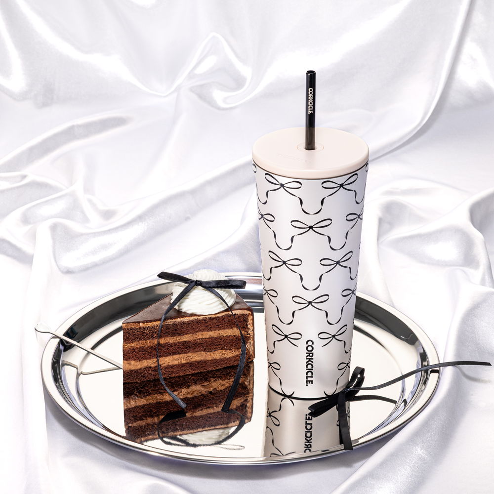 cold-cup-i0 2a98a7269432--2224PBBC-lifestyle.png