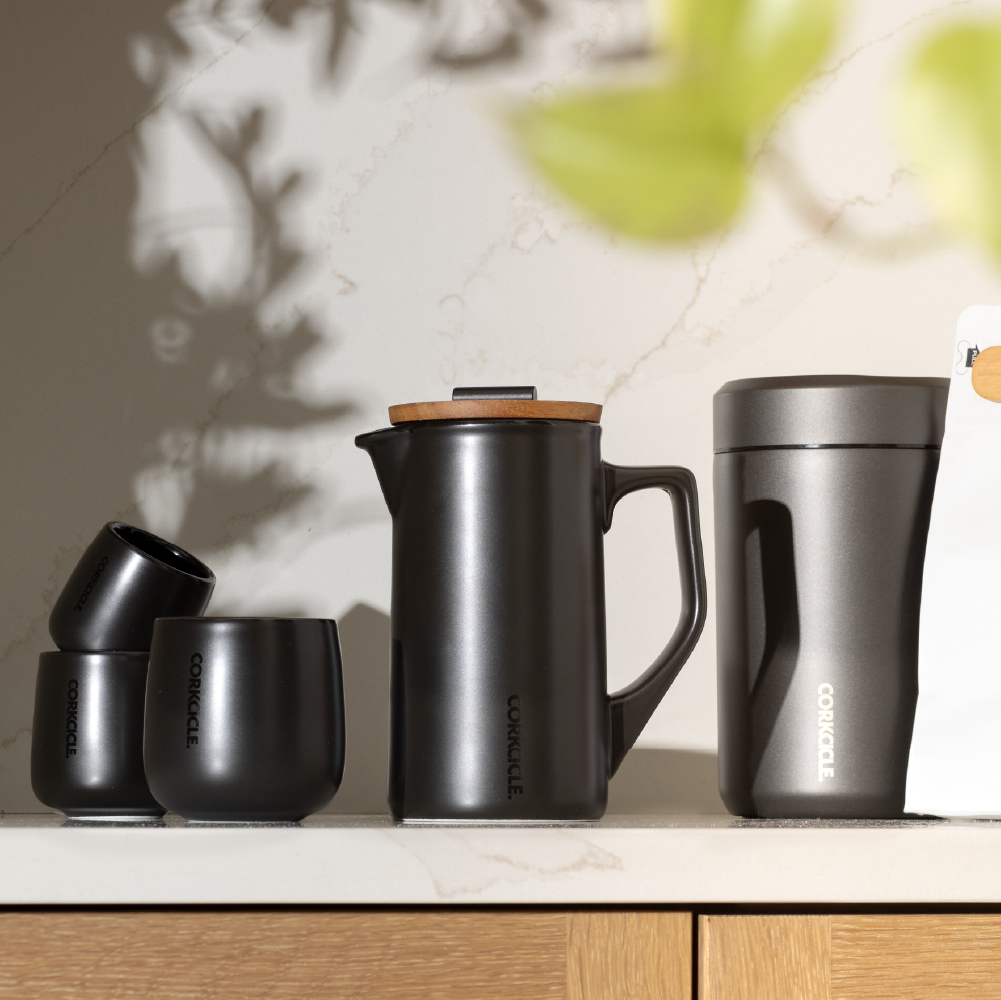 ceramic-french-press-v5 FP_Lifestyle2.png