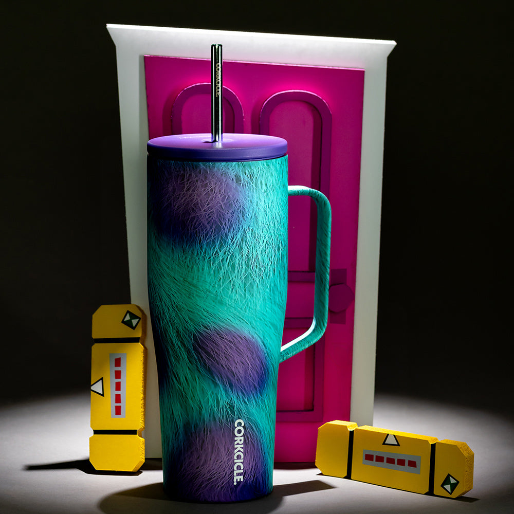 disney-pixar-cold-cup-xl-c3 MonstersInc-Lifestyle-PDP2.jpg